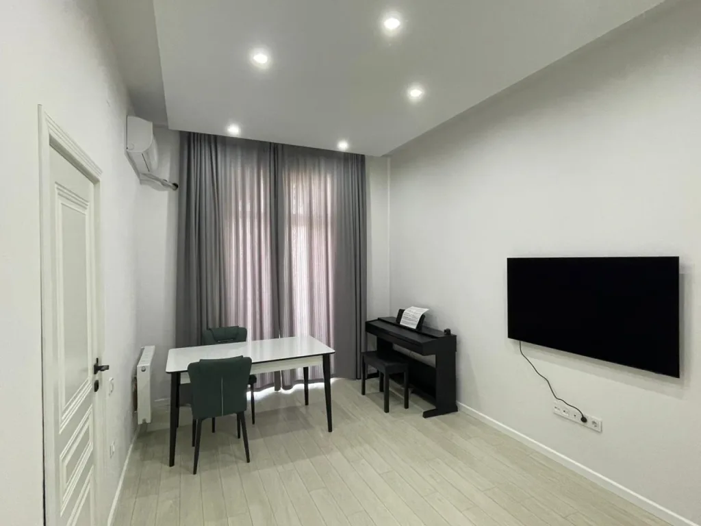 1-комнатная квартира, 35 м², Ясамальский район — 3
