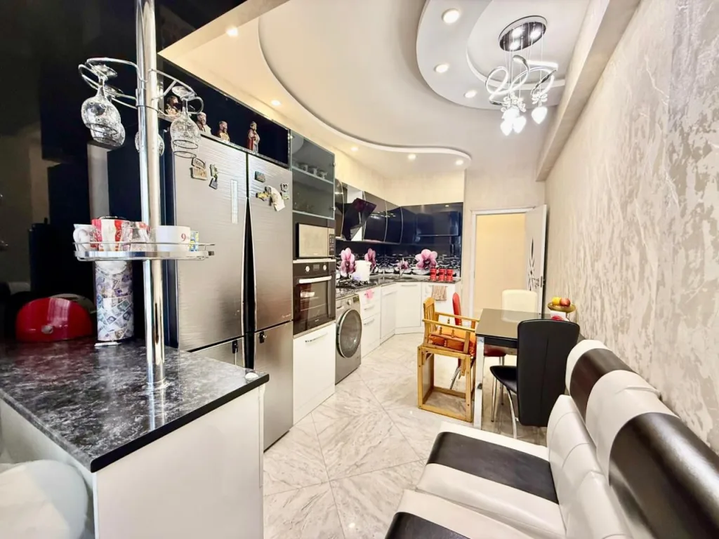 5-комнатная квартира, 160 м², Ясамальский район — 6