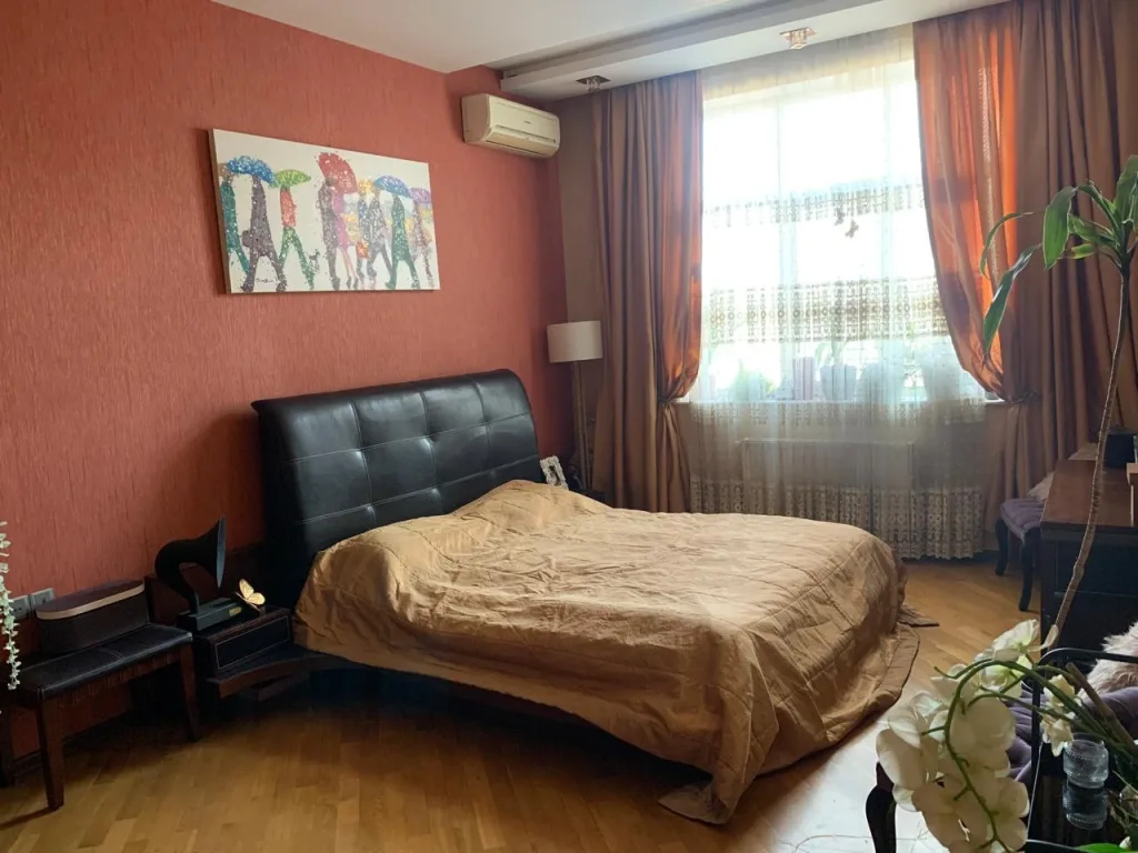 3-комнатная квартира, 145 м², Насиминский район — 6