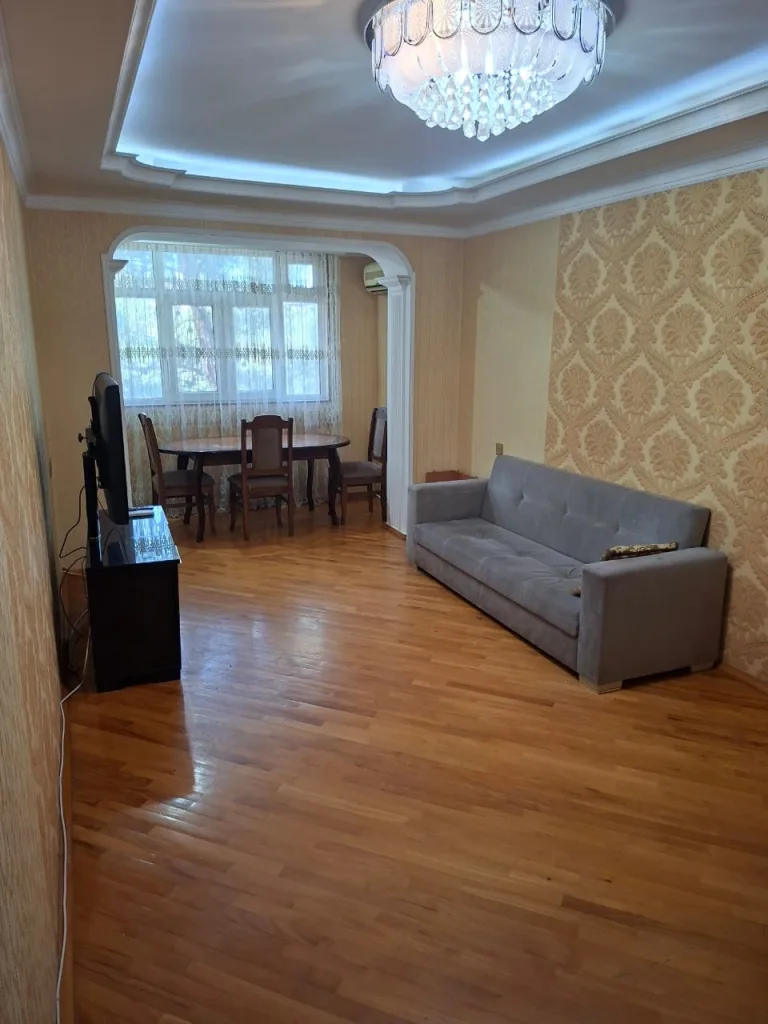 3-room apartment, 78 m², Bakikhanov — 1